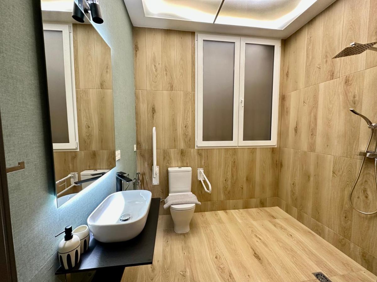 Suites 18 - Hostatel Гранада Экстерьер фото
